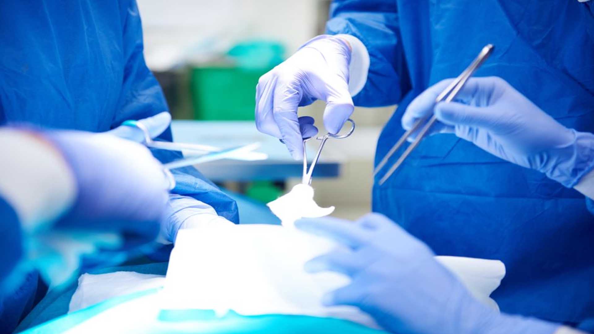 Niña muere tras ser sometida a mutilación genital Niña muere tras ser sometida a mutilación genital