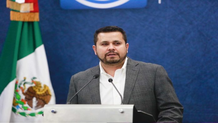 Pese a la necesidad, en 2019 el gobierno de AMLO gastó más en gasolinas que en medicinas: Armando Tejeda