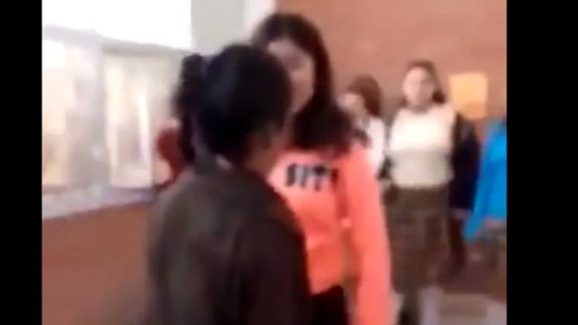 VIDEO (+18): Exhiben caso de bullying en secundaria VIDEO (+18): Exhiben caso de bullying en secundaria
