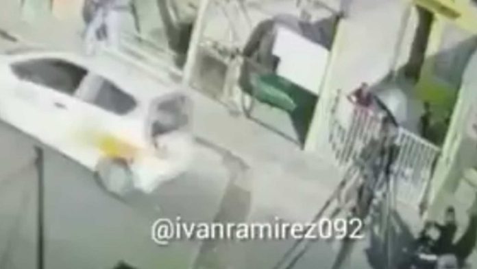 Video: Mujer enfrenta a hombres armados y evita que secuestren a su hijo