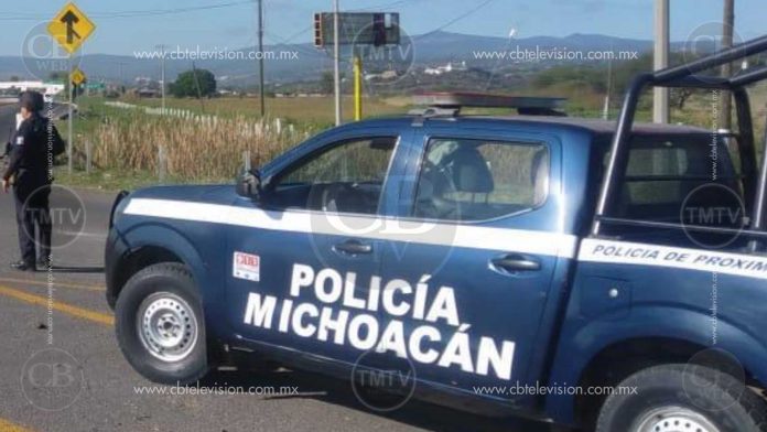 Michoacán: Asesinan a un hombre y le prenden fuego