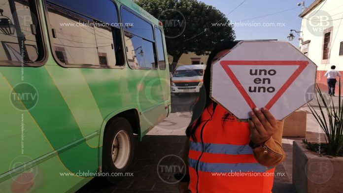 Falta de cultura vial provoca que automovilistas no respeten el Uno y Uno