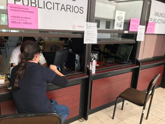 Ampliarán plazo para el tramite de licencias en anuncios publicitarios en Morelia