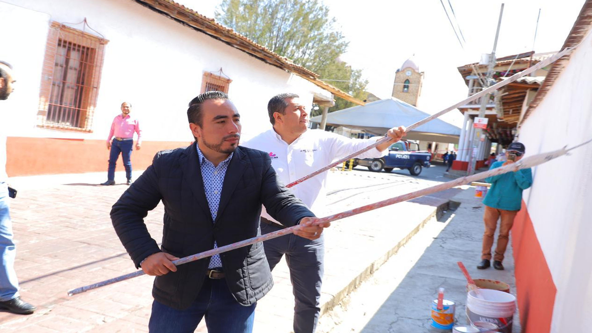 Sedesoh pinta de alegría viviendas de Áporo Sedesoh pinta de alegría viviendas de Áporo
