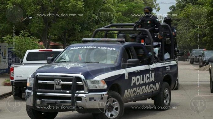 Sorprenden a balazos a un joven en calles de el Sauz de Abajo