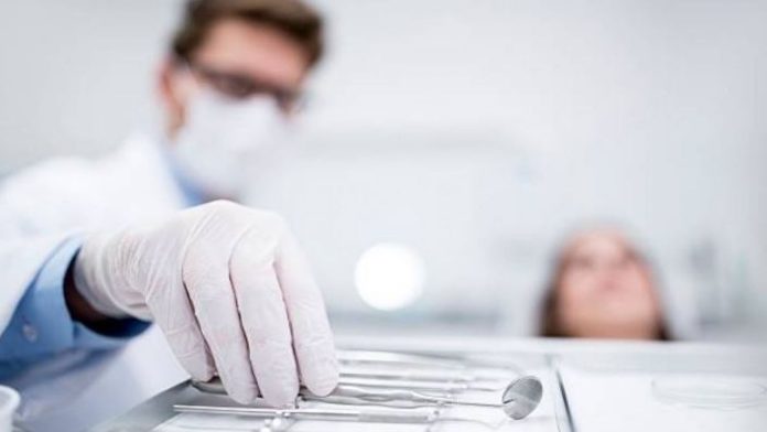 México: Dentista anestesiaba a pacientes y abusaba sexualmente de ellas