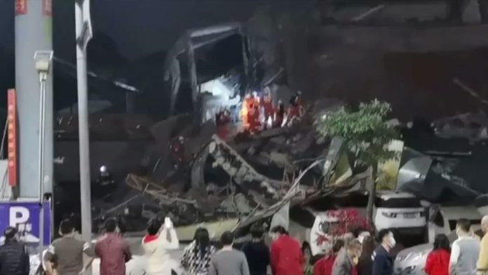 Colapsa hotel que resguardaba enfermos de coronavirus en China