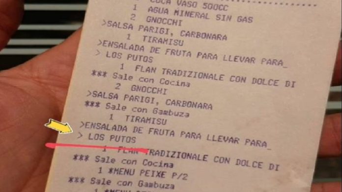 Pareja homosexual recibe cuenta de restaurante con mensaje ofensivo