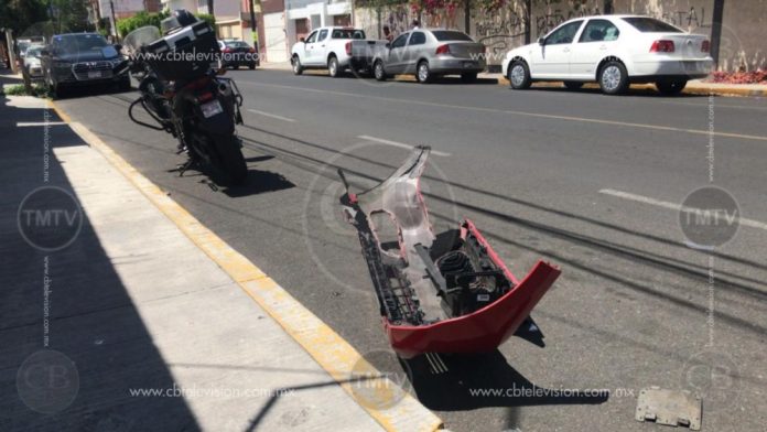 Colisionan dos autos en la Chapultepec Sur