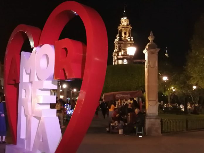 Episcopado de México invita a hacer bendición Eucarística con repique de campanas