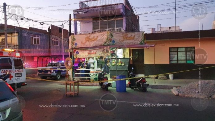 Balean a la dueña de florería en Zamora
