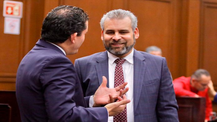 Llama Alfredo Ramírez a aprobar sesiones virtuales para salir de parálisis legislativa