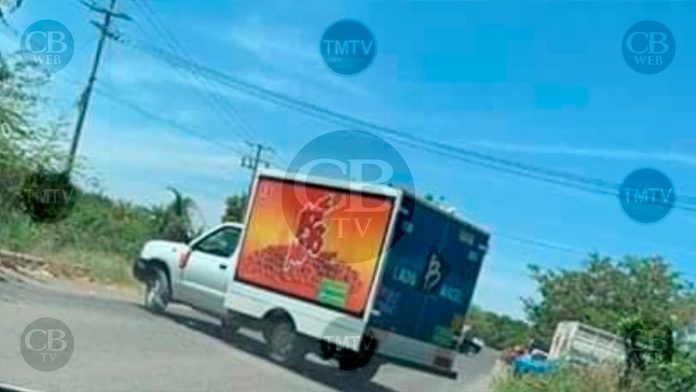 Se registran bloqueos carreteros en Buenavista Tomatlán