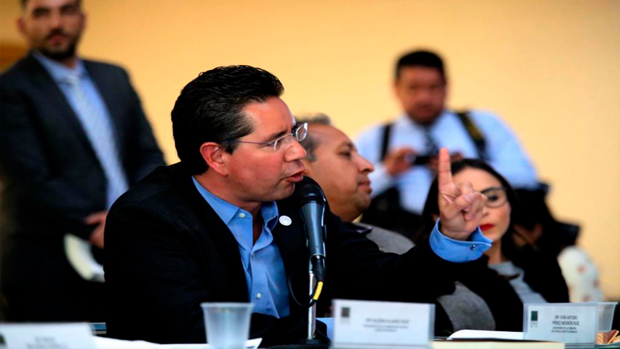 UNIDAD Y TRABAJO COORDINADO, NO CONFRONTACIÓN: IVÁN PÉREZ NEGRÓN UNIDAD Y TRABAJO COORDINADO, NO CONFRONTACIÓN: IVÁN PÉREZ NEGRÓN
