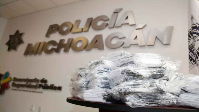 Recibe SSP 13 mil cubrebocas donados por Cadena Comercial OXXO