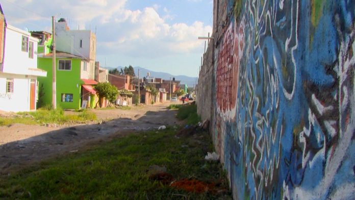 Asaltan a señoras a plena luz del día.