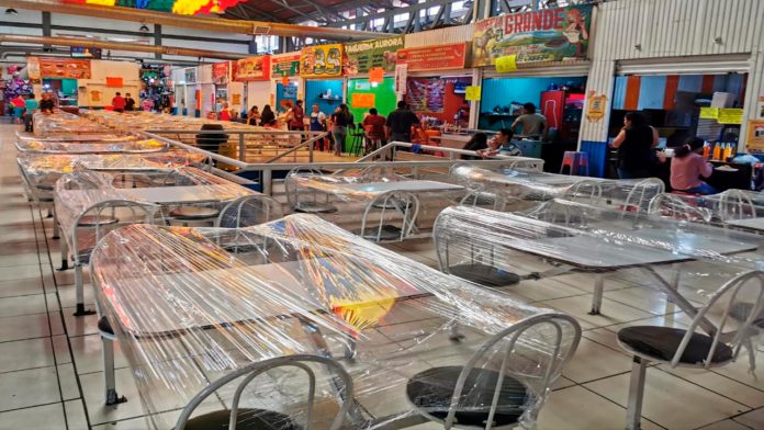Locatarios de la Plaza Tariacuri se suman a la Responsabilidad Social y suspenden venta de alimentos en zonas Naranja y Azul