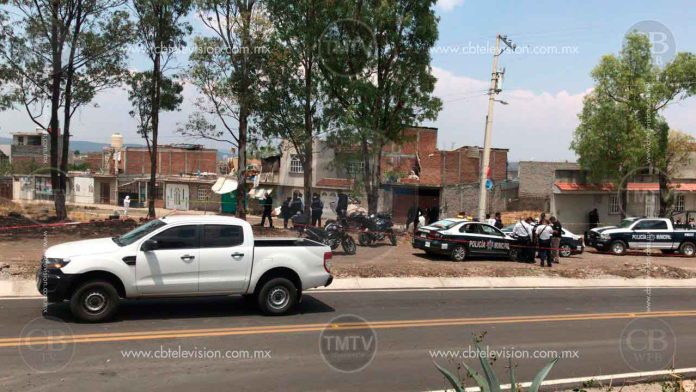 Atacan a una familia balazos y muere una niña de dos años