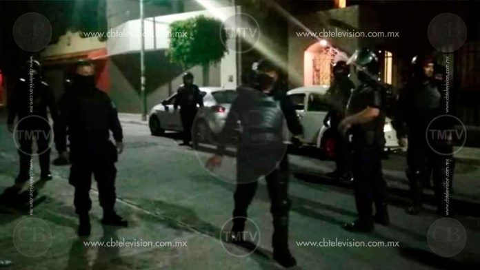 No entienden; Siete más a “barandilla” por hacer fiesta en la calle