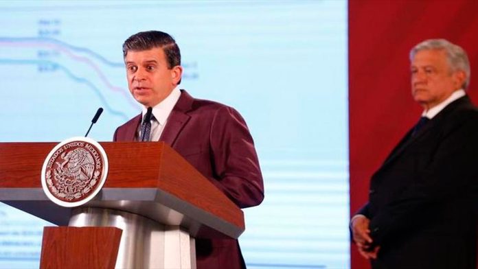Gasolina regular no debe venderse en más de $15.44 por litro, señala Profeco