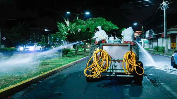Sanitizados, más de 40 puntos de la ciudad por un #UruapanResponsable