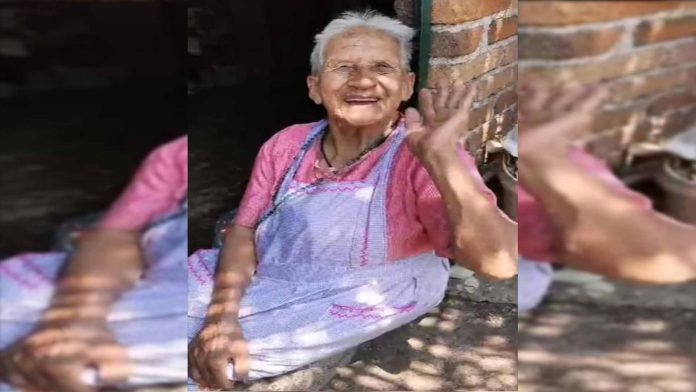Morelianos buscan ayuda para doña Rafita