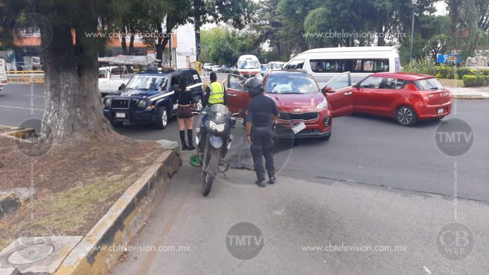 Aparatoso choque deja una fémina lesionada a la altura del “Ancla”