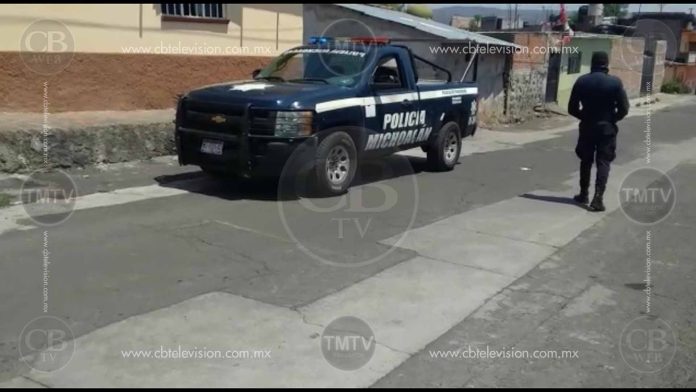 Enfrentamiento en Zamora dejó muerto; lo alcanza una bala perdida