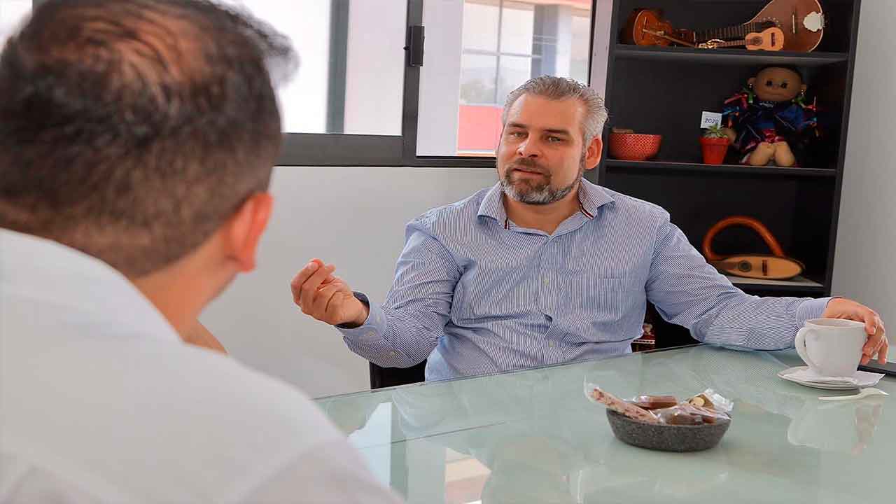 Michoacán no está sólo, con respaldo federal volverá a la normalidad: Alfredo Ramírez Michoacán no está sólo, con respaldo federal volverá a la normalidad: Alfredo Ramírez