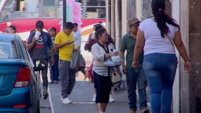 Fin de semana con mucho movimiento en las calles de Morelia