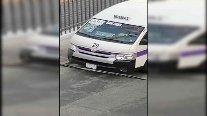 Video: Exhiben a chofer de transporte público de Morelia masturbándose