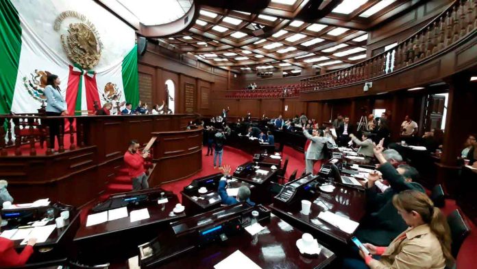 Diputados de la Junta de Coordinación Política, aprueban jugoso convenio a medio de reciente creación.