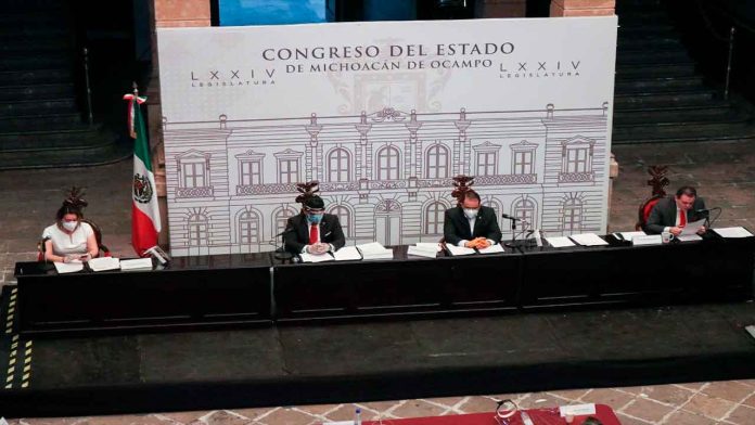 Iniciativa para erradicar la violencia política en su legislación electoral