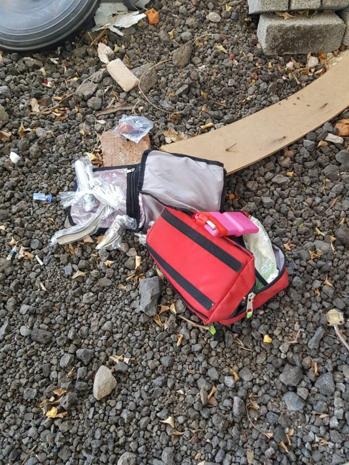 Vandalizan ambulancia y base de Cruz Roja en Los Reyes