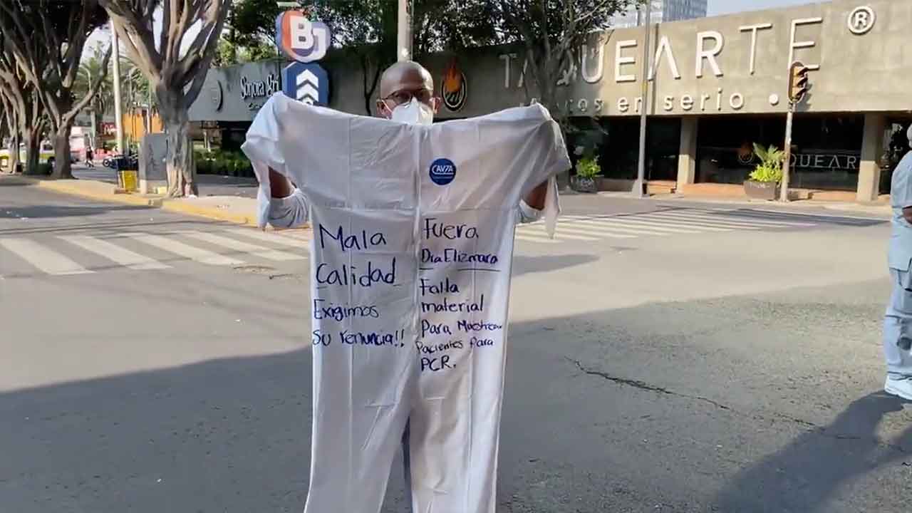CDMX: Personal médico bloquea Av. Universidad para exigir insumos CDMX: Personal médico bloquea Av. Universidad para exigir insumos