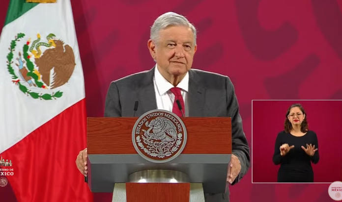 ¡AMLO va por las afores! Son un grave problema, dijo