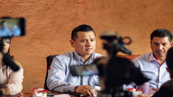 Consumir local y ser solidarios, la fórmula para salir de la crisis: Torres Piña