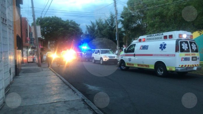 Asesinan a balazos a un hombre en la avenida Pedregal a unos pasos de Madero Poniente
