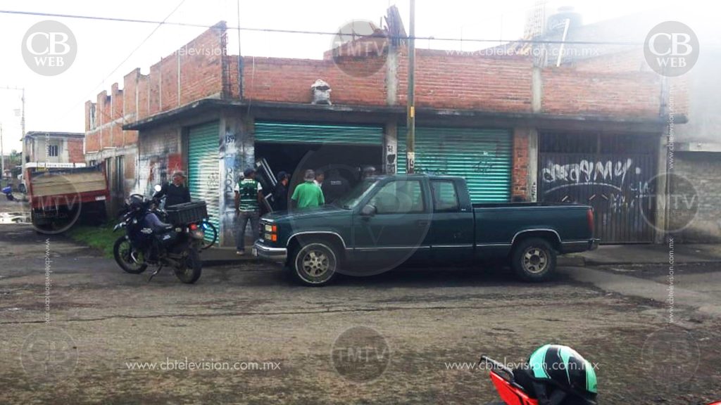 Le balean las piernas en la Gertrudis Sánchez