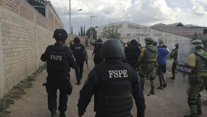Decomisan dos millones de pesos en Celaya