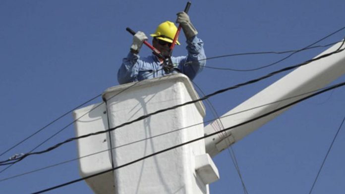 ¡Vaya apoyo! CFE cortó la luz a quienes no pudieron pagar por la crisis