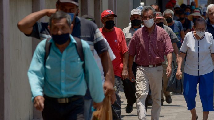 La tendencia de crecimiento de contagios por covid-19 es evidente en México
