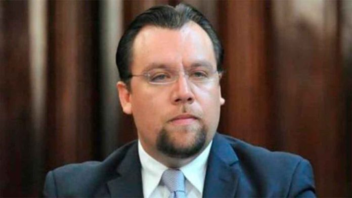 Detienen a la viuda de exfuncionario de Hacienda, presunta responsable de su muerte