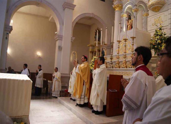 Se reanudarán las Misas con asistencia de fieles