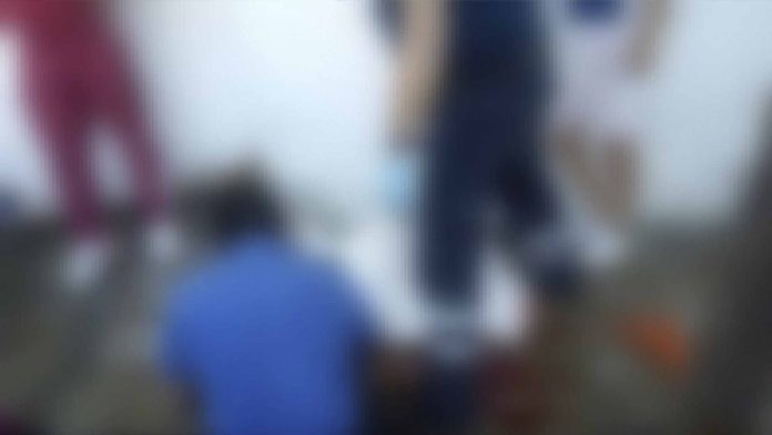 Balean a niña de nueve años mientras rezaba en la novena de su mamá, quien era policia municipal