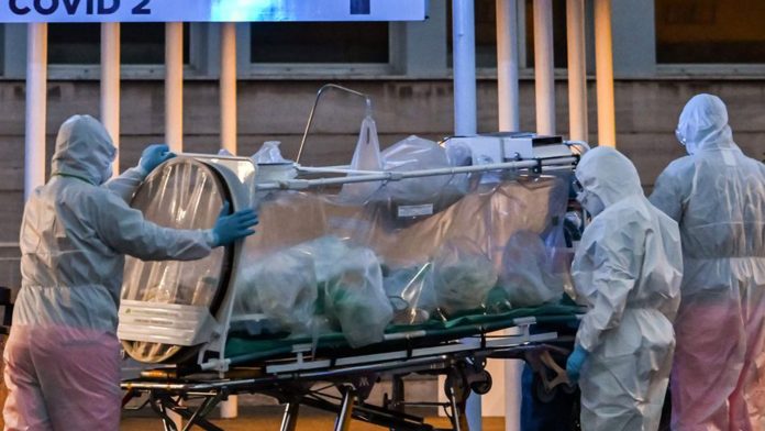 Pandemia podría durar hasta tres años, dice López-Gatell