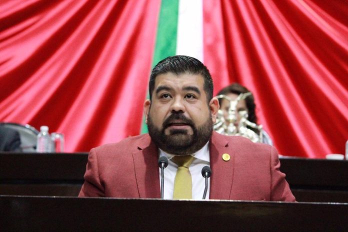 “El PT Michoacán no irá con Morena, sí el candidato a gobernador resulta Cristóbal Arias”: Francisco Huacus.
