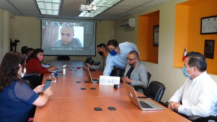 Diputada María Chávez y directores de los Tecnológicos federales de Michoacán van por la creación de un nodo empresarial