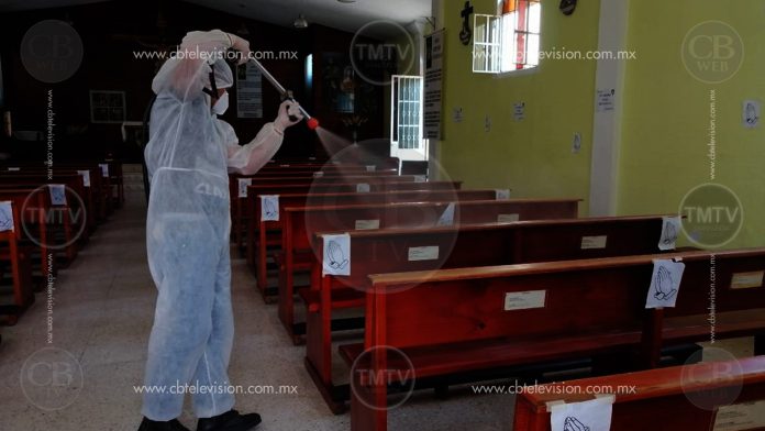 Municipio sanitiza parroquia donde oficiaba misa sacerdote fallecido por Covid-19