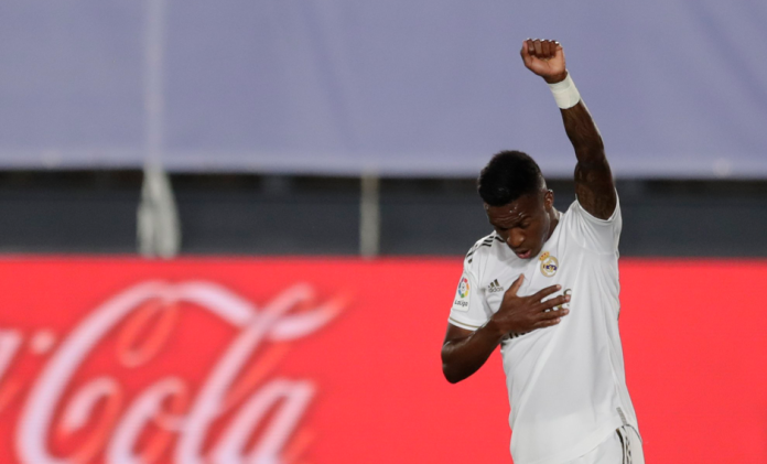 Vinicius anota tremendo gol y su festejo va con dedicatoria especial